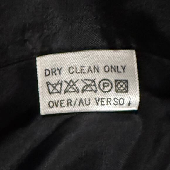 Liz Claiborne size 6 black sheath overlay dress. Formal, semi-formal, business - Picture 10 of 10